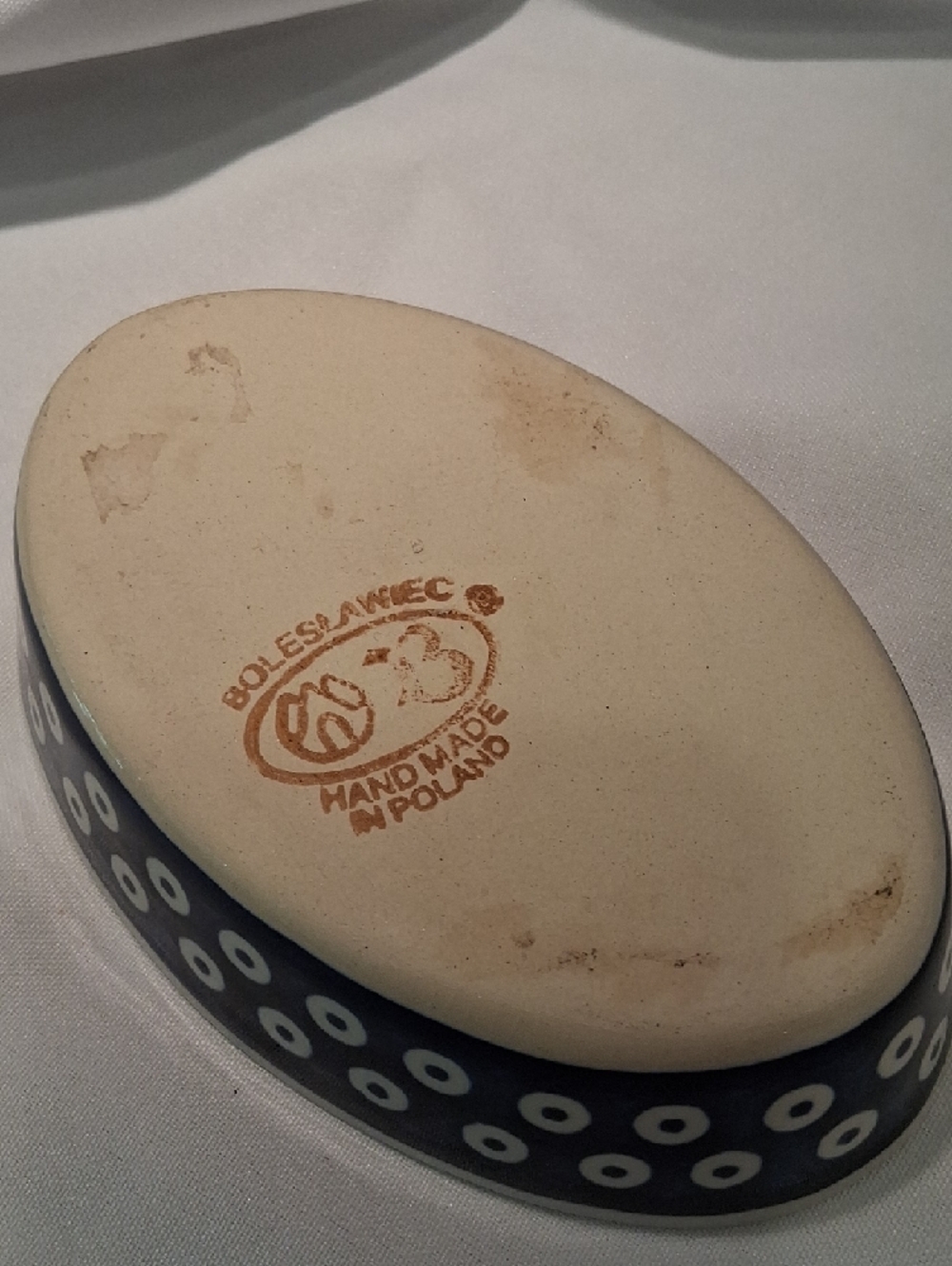 Boleslawiec Hand-Painted Ceramic Oval Dish in Navy and Cream Made In Poland - Picture 2 of 5